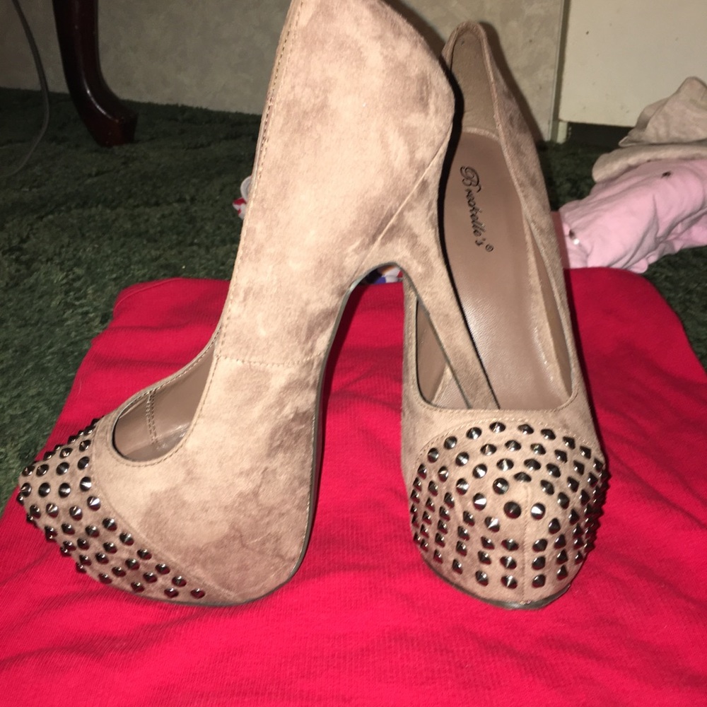 Breckelle’s heals
